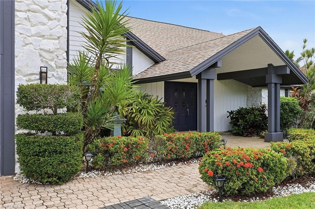 2529 Kings Lake Blvd, Naples, FL 34112 Photo
