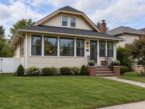 58 W Windsor Parkway, Oceanside, NY 11572
