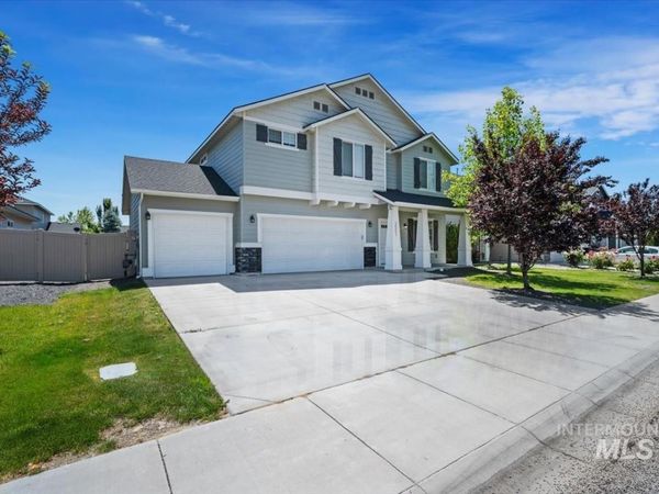 3061 W Silver River St, Meridian, ID 83646