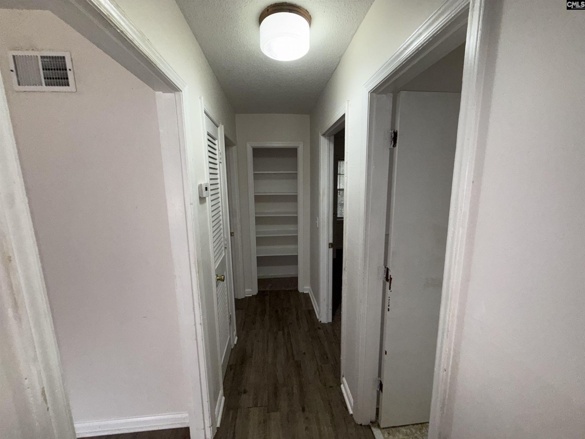 412 Club Road Photo 15