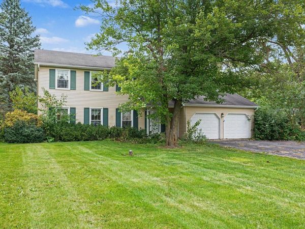 4N649 Petersdorf Road , West Chicago, IL 60185