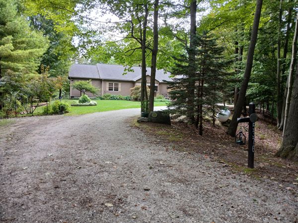 5376 W Oak Point Road, Ludington, MI 49431