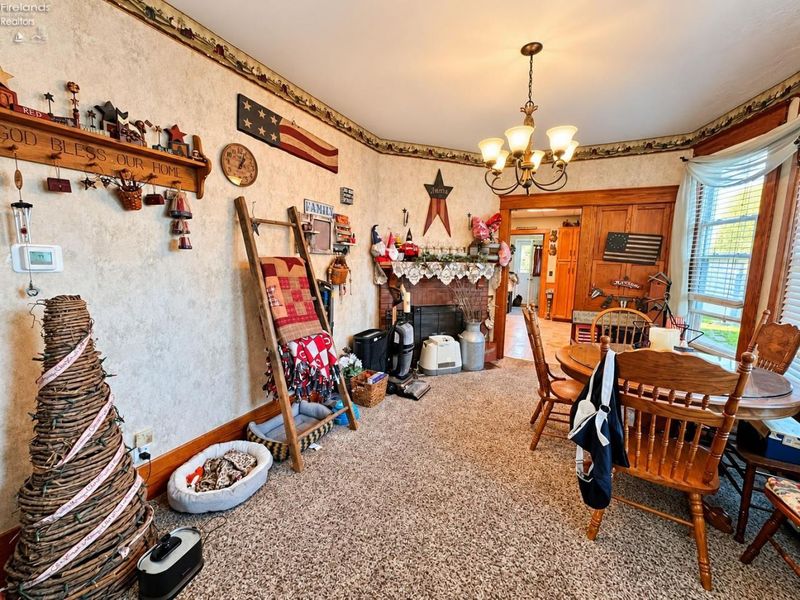 129 S Sandusky Street, Tiffin, OH 44883 Photo 5