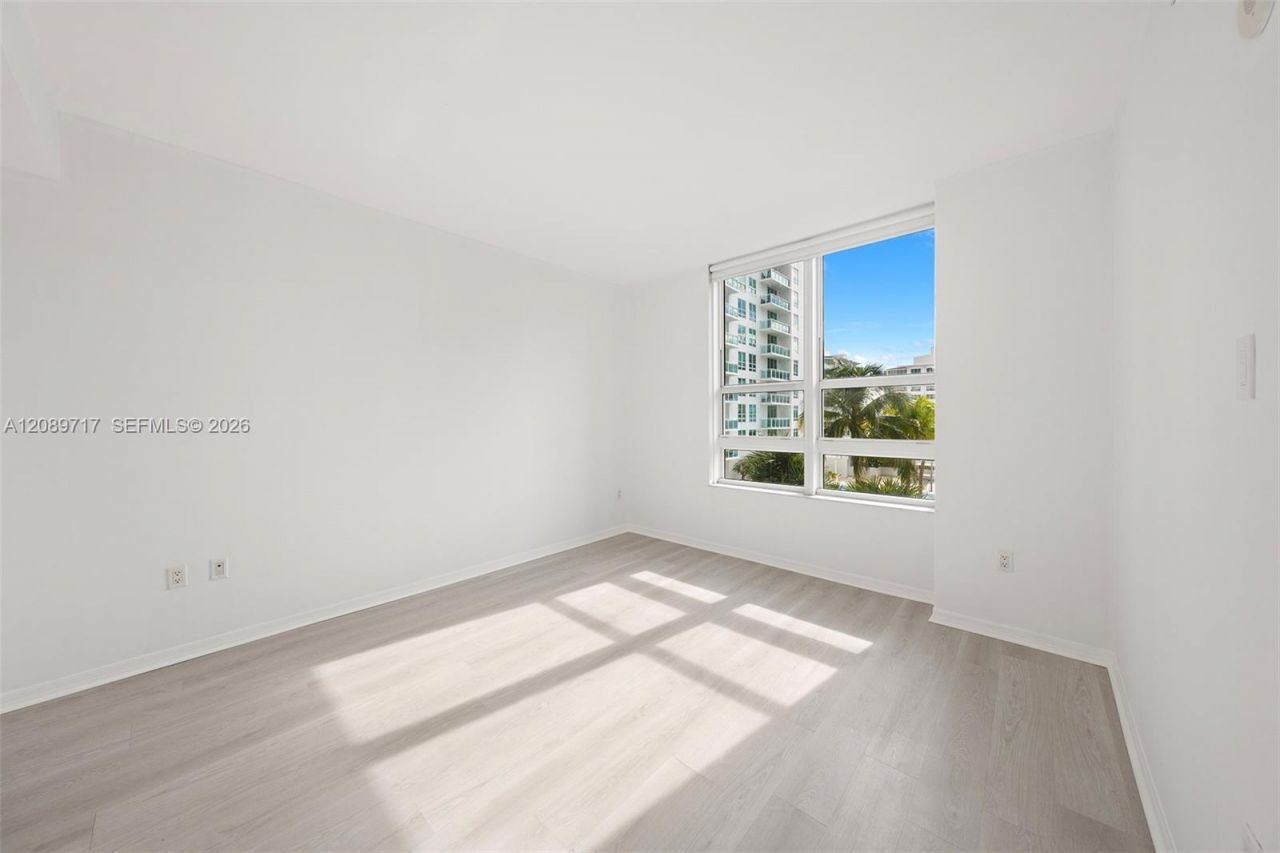 951 Brickell Ave , Unit 1202, Miami, FL 33131 Photo