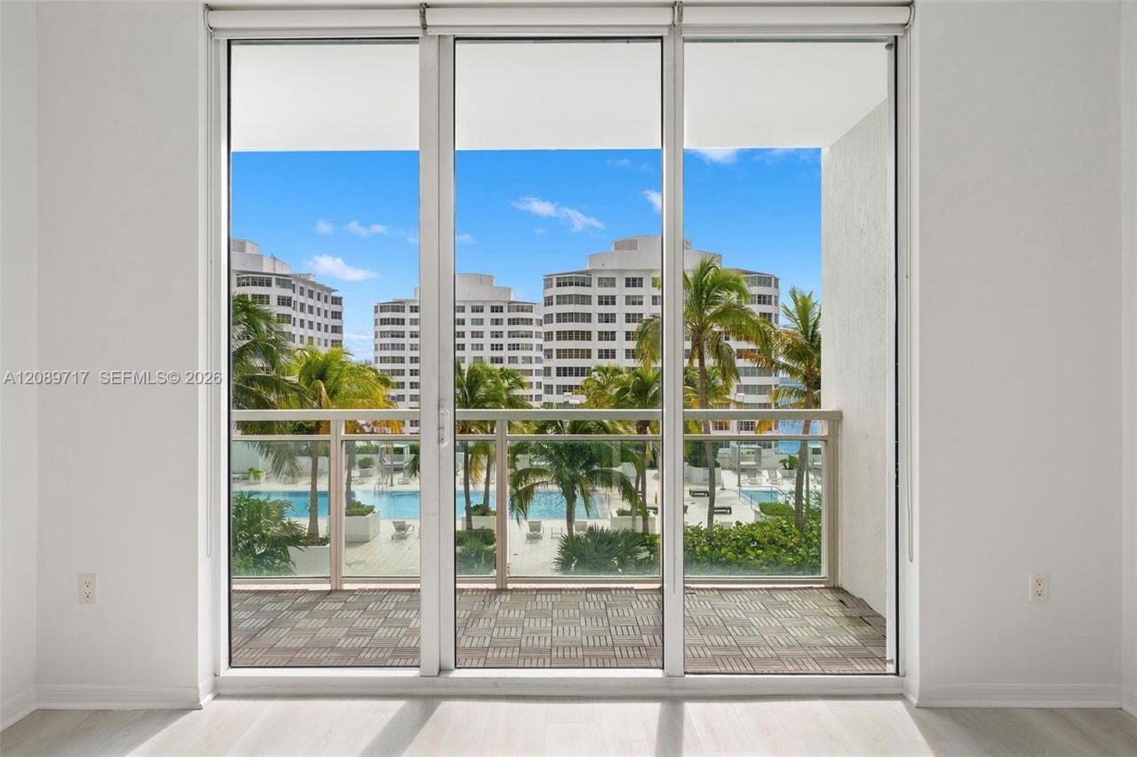 951 Brickell Ave , Unit 1202, Miami, FL 33131 Photo