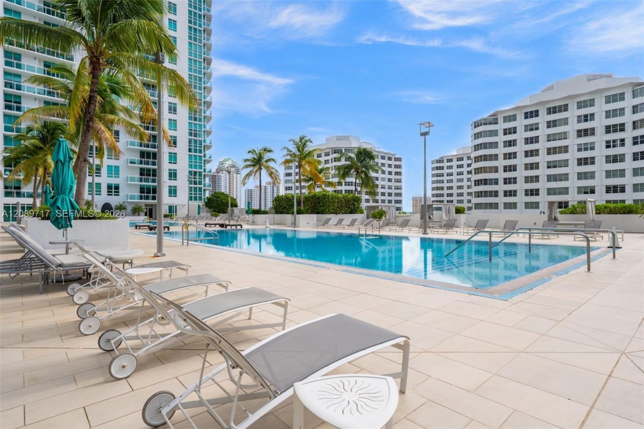 951 Brickell Ave , Unit 1202, Miami, FL 33131 Photo