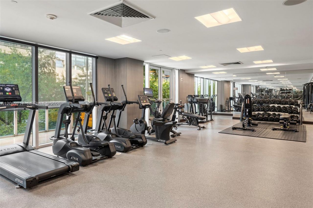951 Brickell Ave , Unit 1202, Miami, FL 33131 Photo