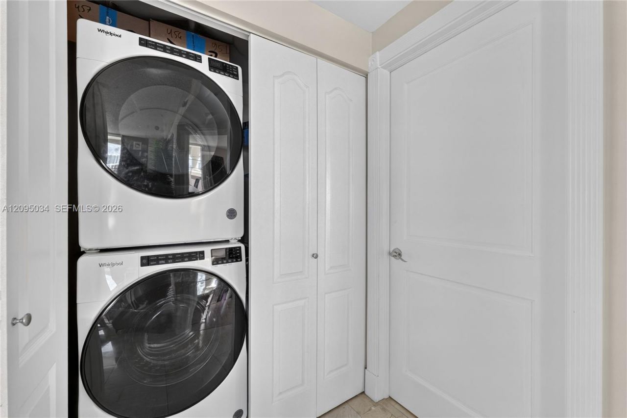 17555 Atlantic Blvd , Unit TS6, Sunny Isles Beach, FL 33160 Photo