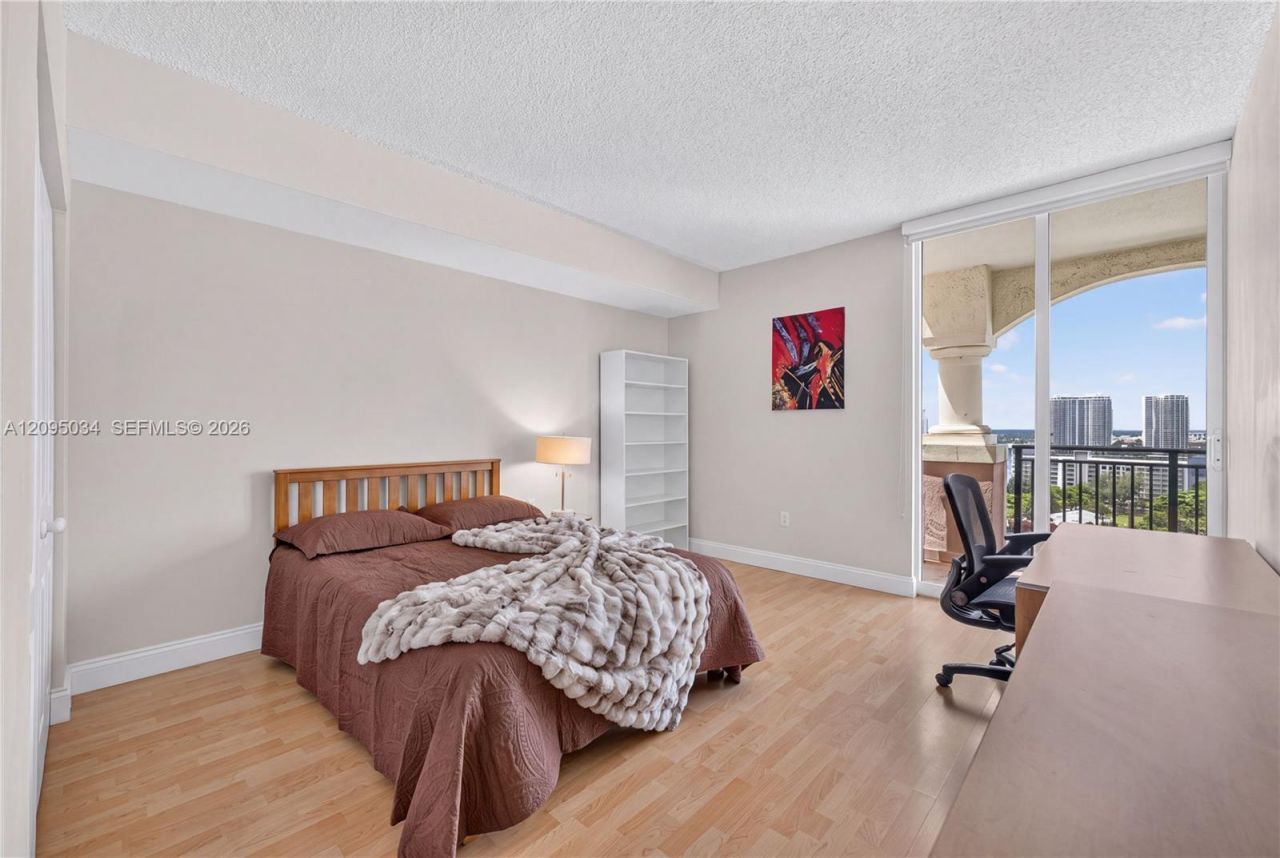 17555 Atlantic Blvd , Unit TS6, Sunny Isles Beach, FL 33160 Photo