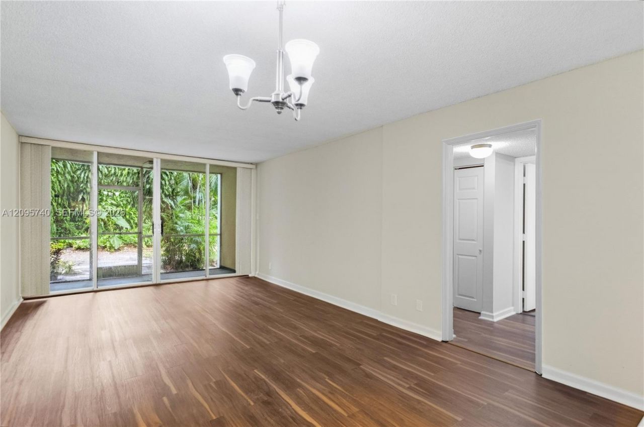 9400 Live Oak Pl , Unit 103, Davie, FL 33324 Photo