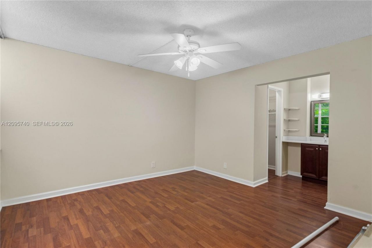 9400 Live Oak Pl , Unit 103, Davie, FL 33324 Photo