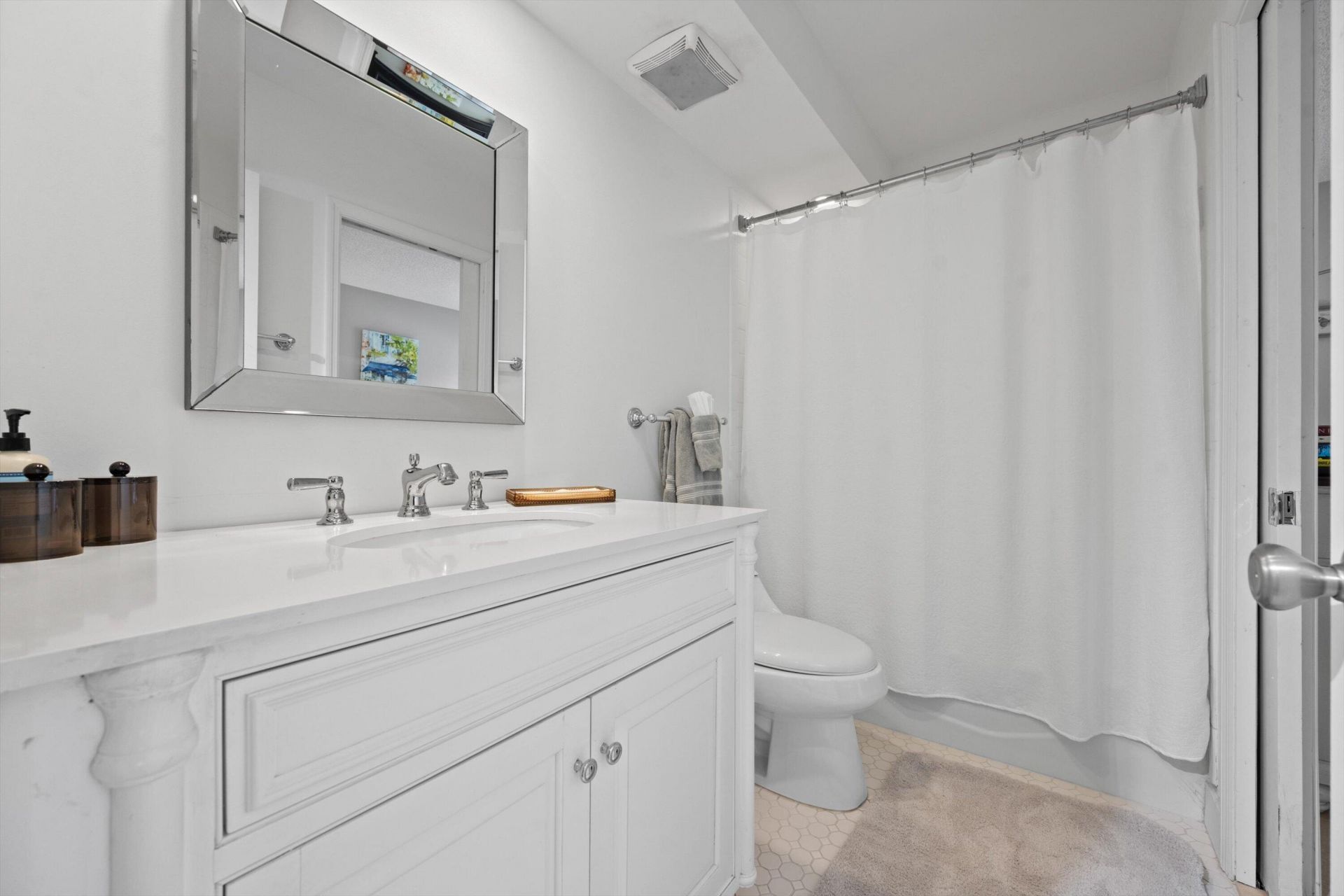13329 Polo Club Road, Unit 105, Wellington, FL 33414 Photo