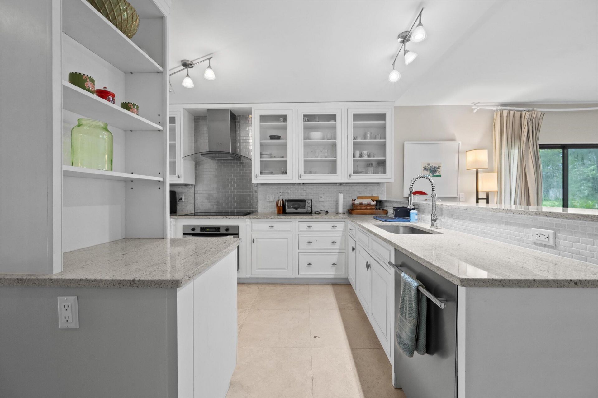 13329 Polo Club Road, Unit 105, Wellington, FL 33414 Photo