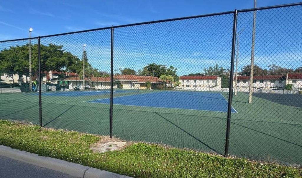 4174 Inverrary Drive, Unit 103, Lauderhill, FL 33319 Photo