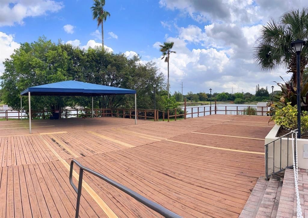 4174 Inverrary Drive, Unit 103, Lauderhill, FL 33319 Photo