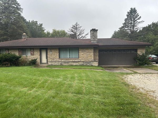 W143S6785 Tess Corners DRIVE, Muskego, WI 53150