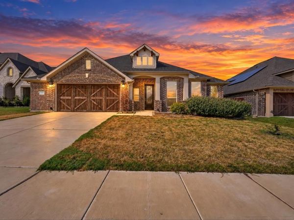 289 SPARKLING SPRINGS , Waxahachie, TX 75165