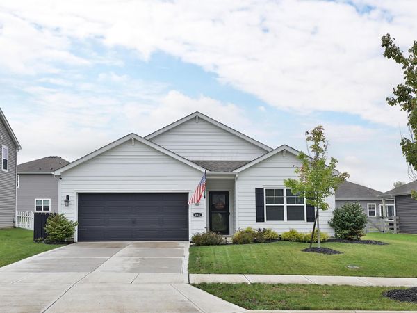 466 Park Vista Drive , Delaware, OH 43015
