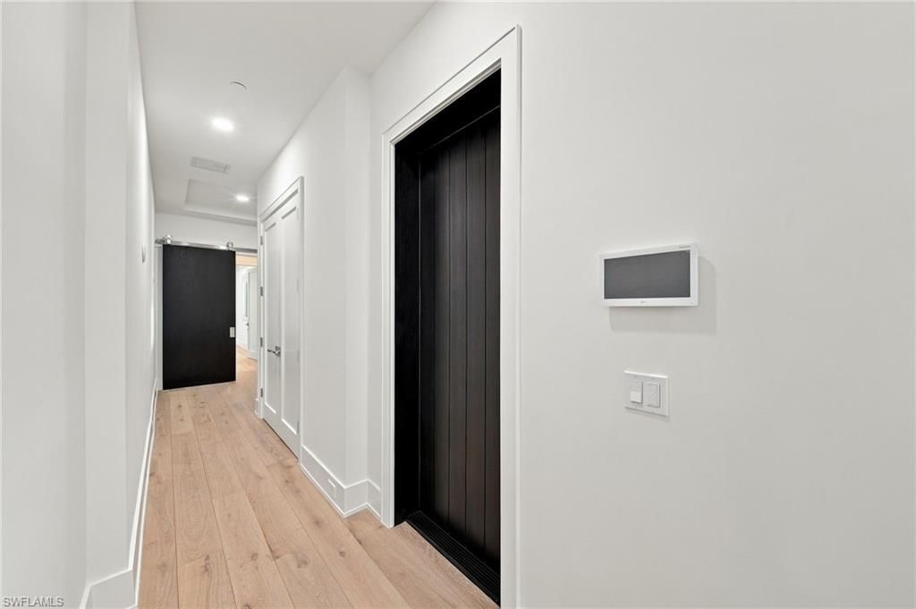 82 9th St S, Unit 205, Naples, FL 34102 Photo
