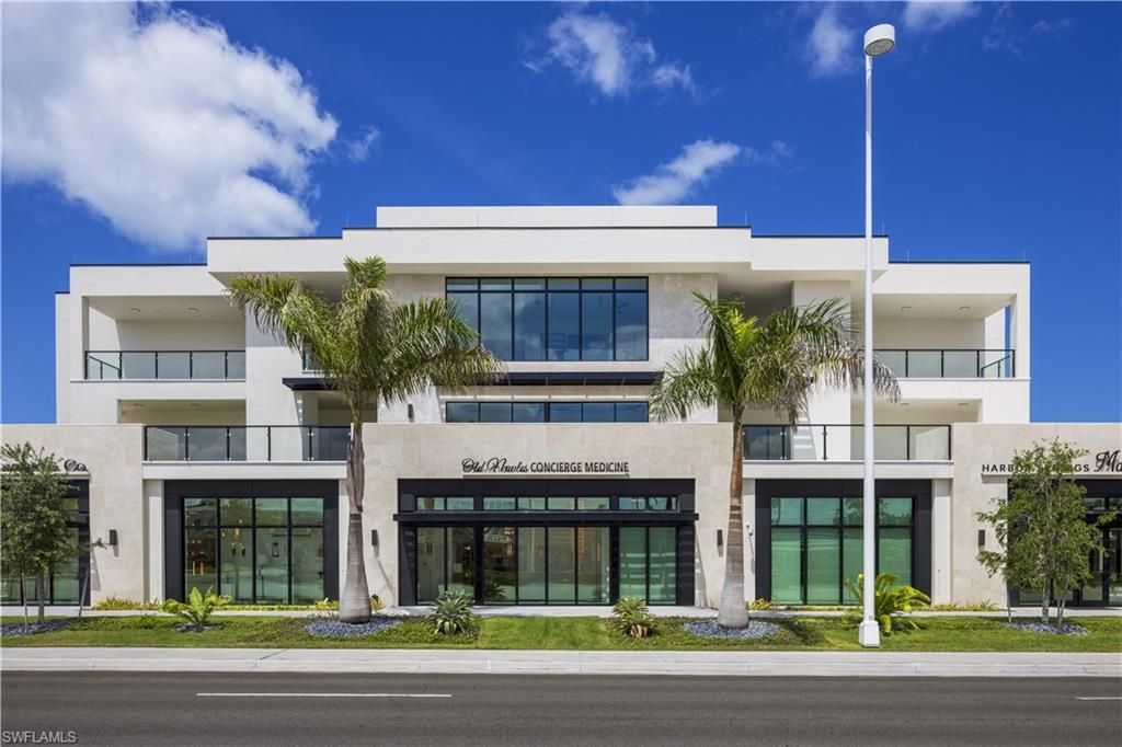 82 9th St S, Unit 205, Naples, FL 34102 Photo