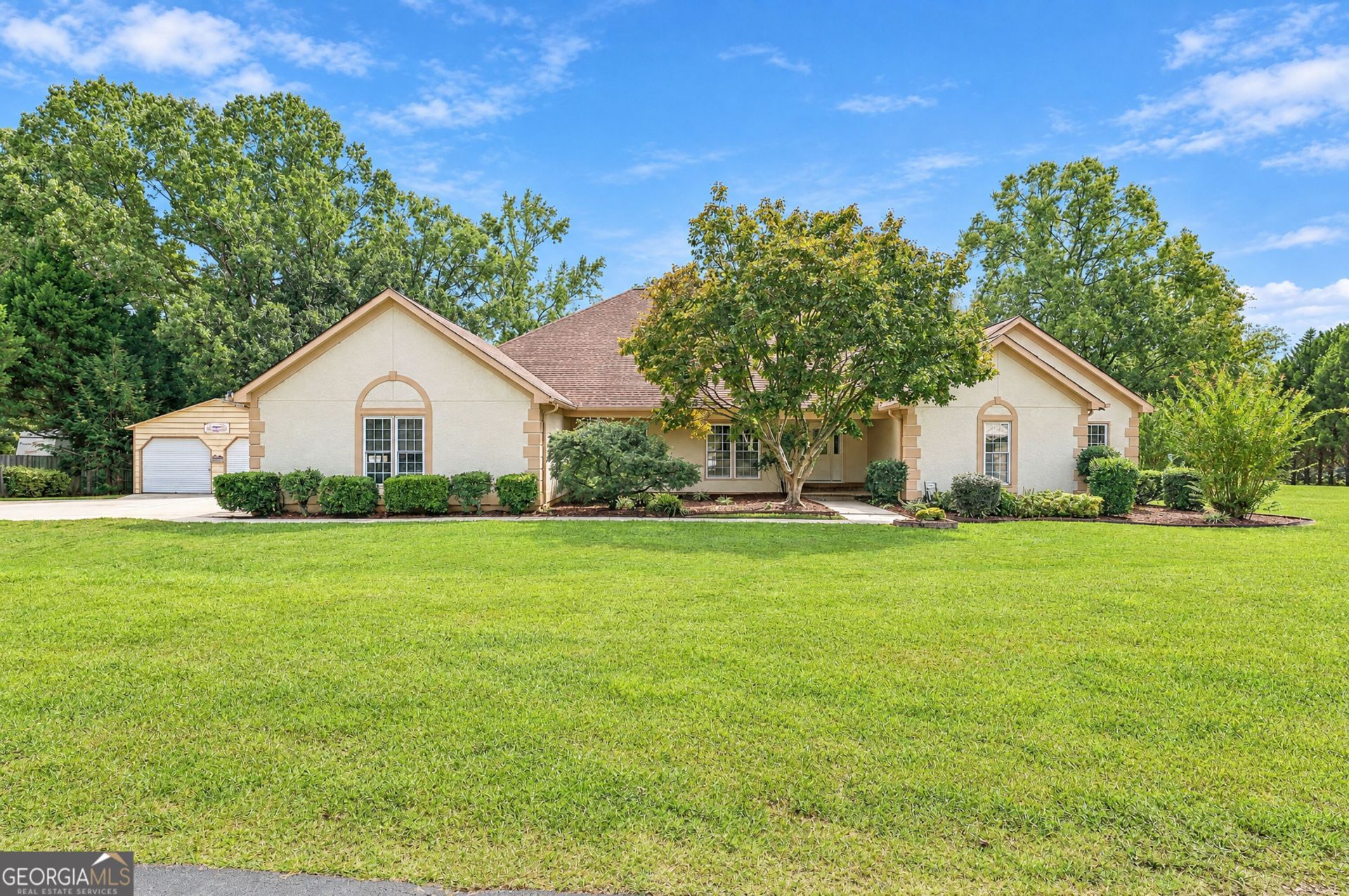 415 W Mcintosh Road, Brooks, GA 30205 Main Photo