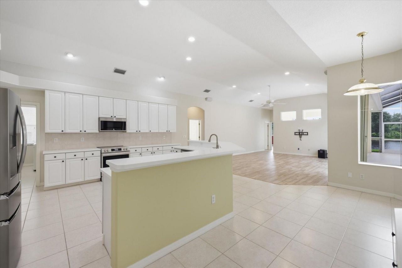 4956 Bridgehampton Boulevard , Sarasota, FL 34238 Photo