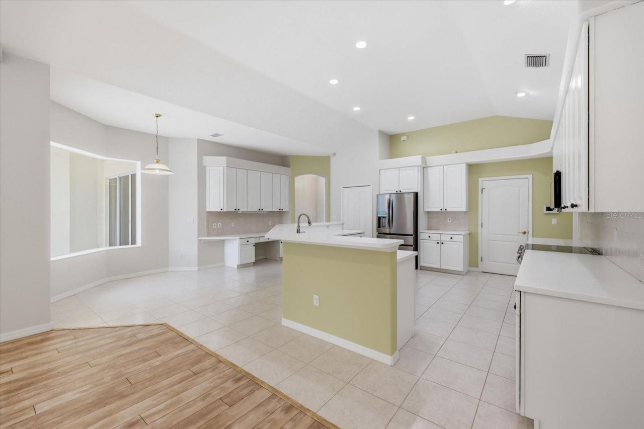 4956 Bridgehampton Boulevard , Sarasota, FL 34238 Photo