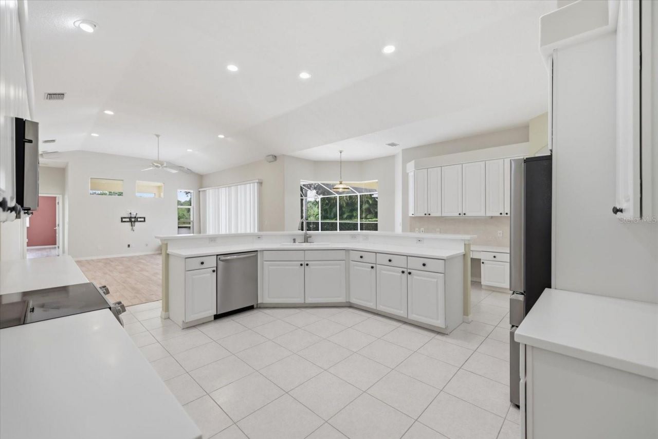 4956 Bridgehampton Boulevard , Sarasota, FL 34238 Photo