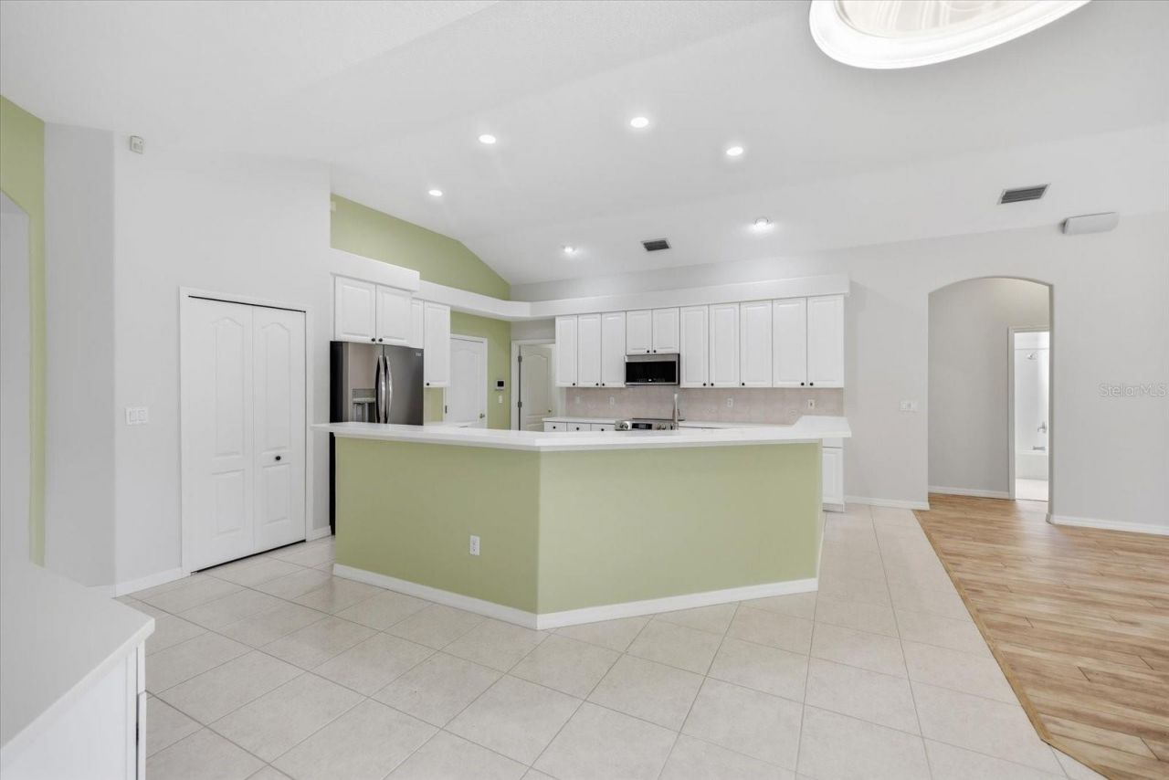 4956 Bridgehampton Boulevard , Sarasota, FL 34238 Photo