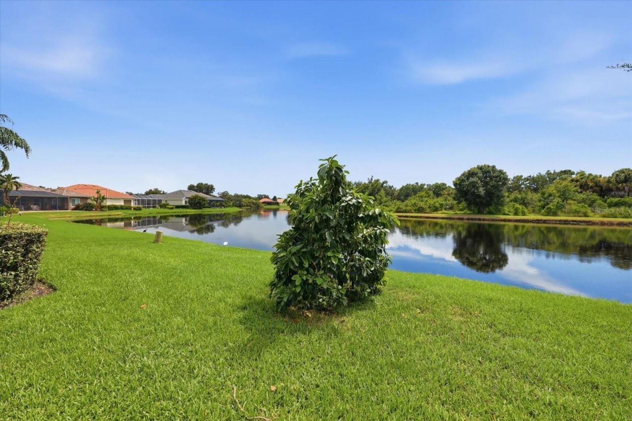 4956 Bridgehampton Boulevard , Sarasota, FL 34238 Photo