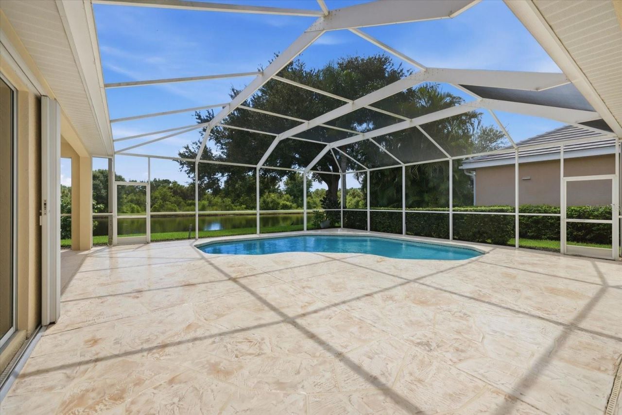 4956 Bridgehampton Boulevard , Sarasota, FL 34238 Photo