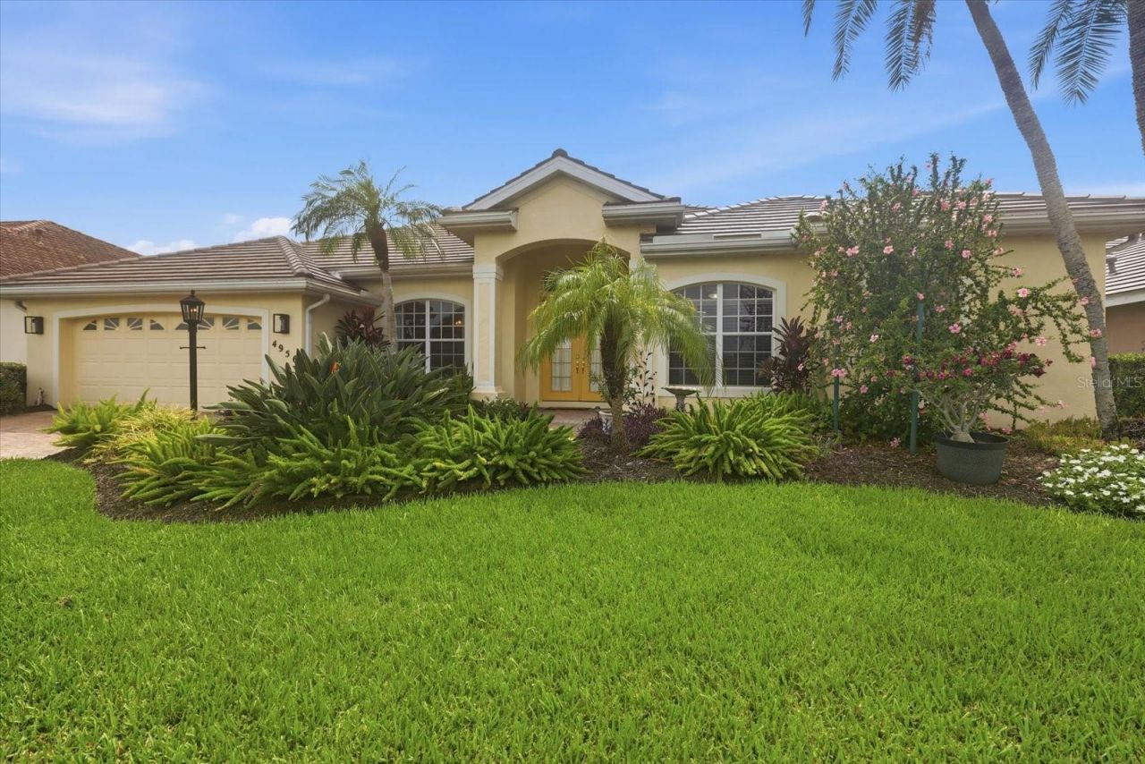 4956 Bridgehampton Boulevard , Sarasota, FL 34238 Photo