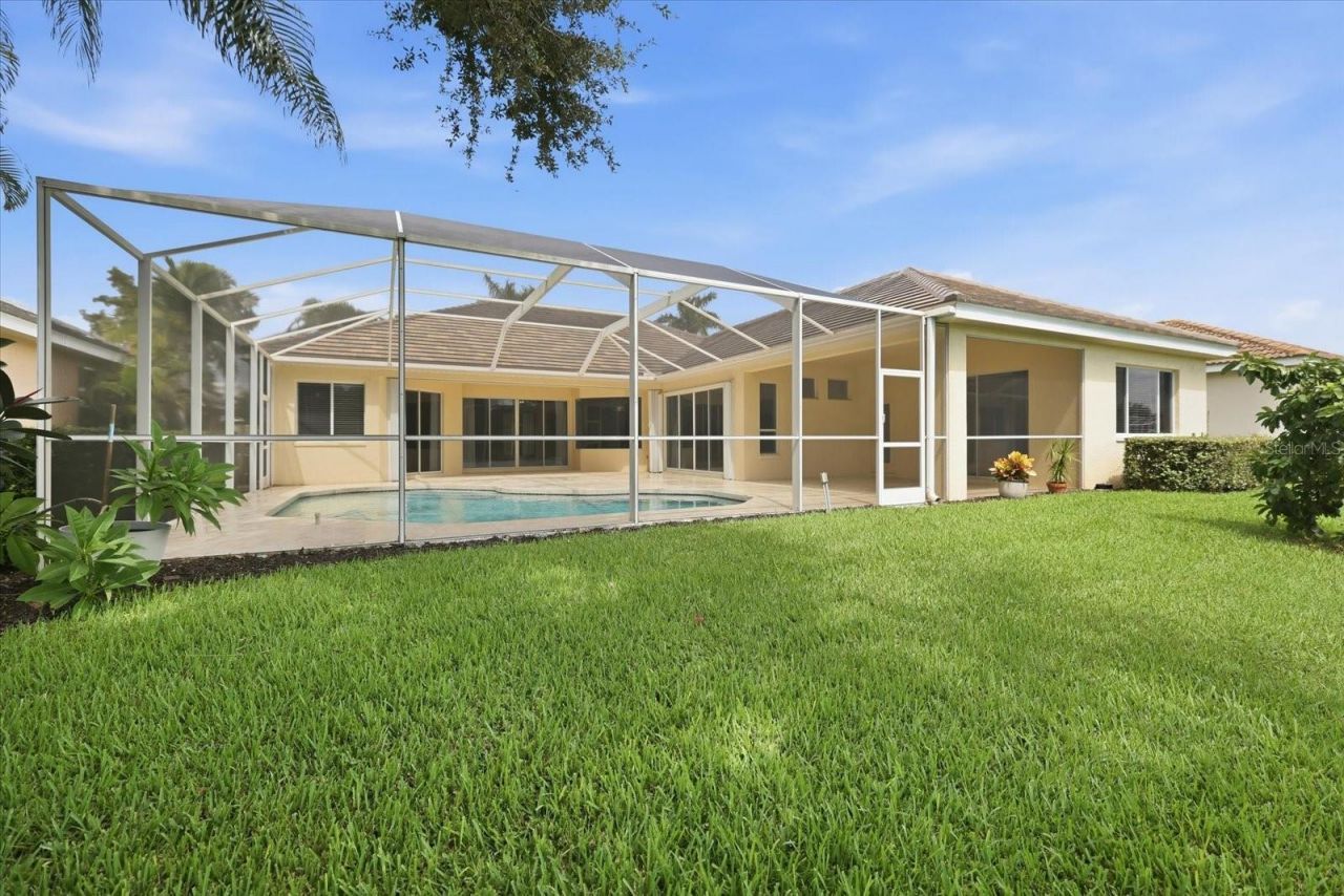 4956 Bridgehampton Boulevard , Sarasota, FL 34238 Photo