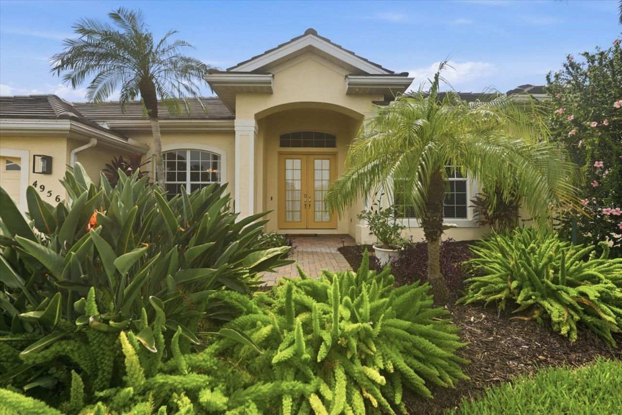 4956 Bridgehampton Boulevard , Sarasota, FL 34238 Photo
