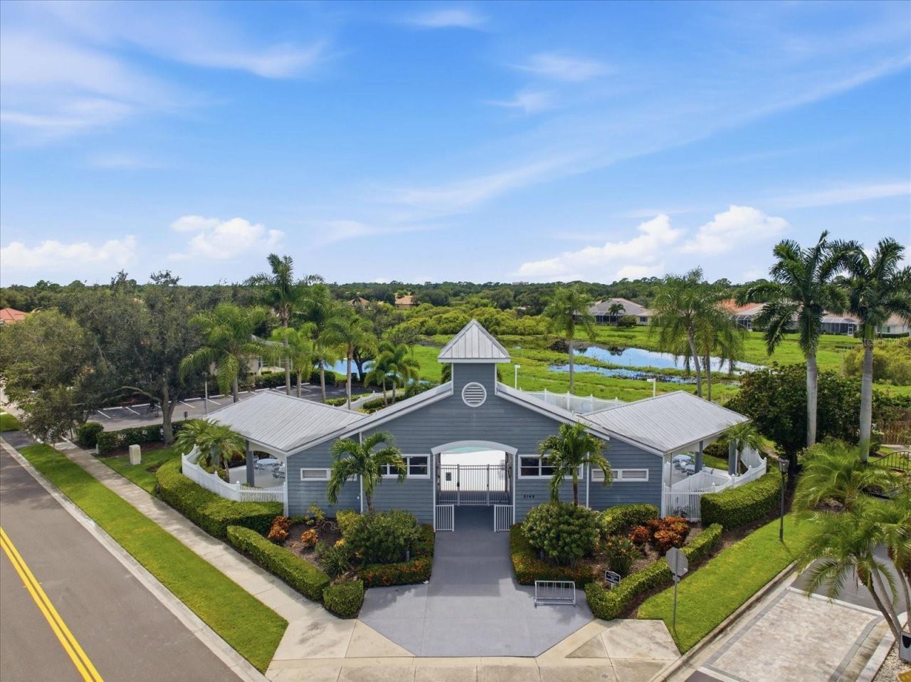 4956 Bridgehampton Boulevard , Sarasota, FL 34238 Photo