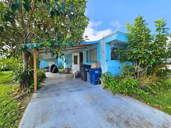 710 49TH AVENUE DRIVE W, BRADENTON, FL 34207