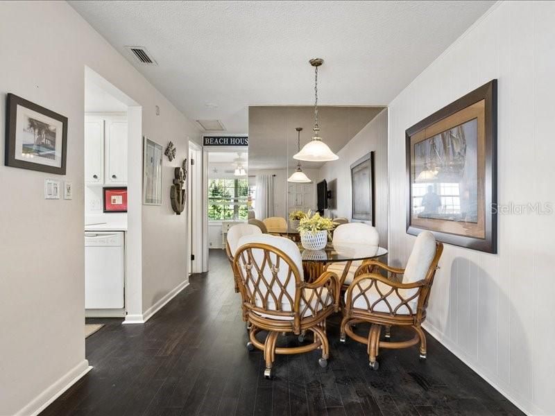650 Pinellas Point Drive S, Unit 240, Saint Petersburg, FL 33705 Photo