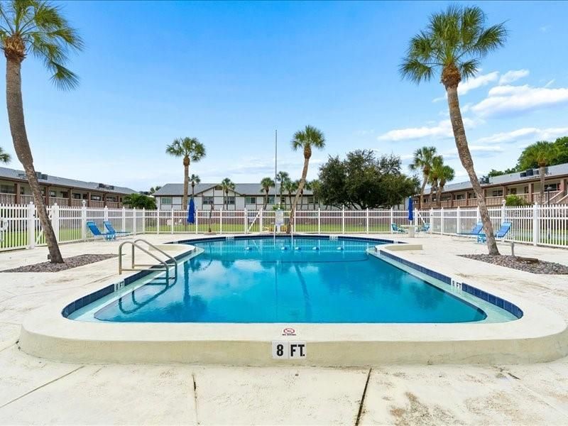 650 Pinellas Point Drive S, Unit 240, Saint Petersburg, FL 33705 Photo