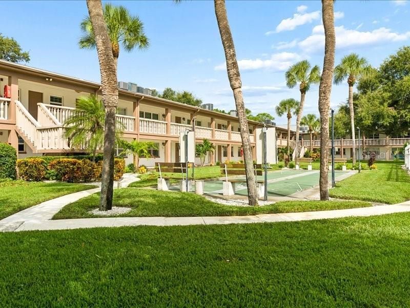 650 Pinellas Point Drive S, Unit 240, Saint Petersburg, FL 33705 Photo