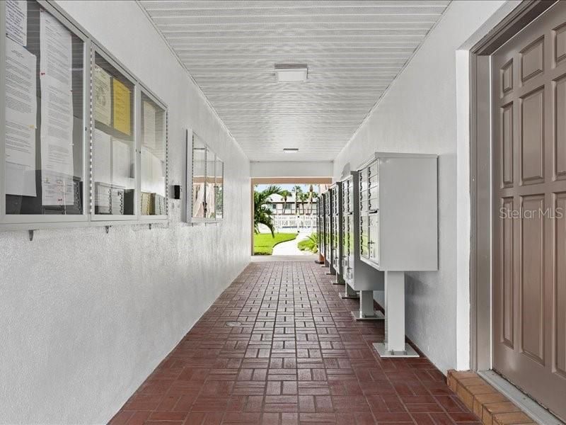 650 Pinellas Point Drive S, Unit 240, Saint Petersburg, FL 33705 Photo