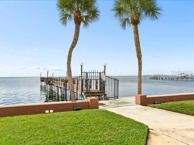 650 Pinellas Point Drive S, Unit 240, Saint Petersburg, FL 33705 Photo