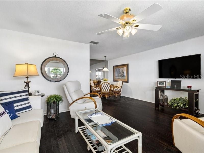 650 Pinellas Point Drive S, Unit 240, Saint Petersburg, FL 33705 Photo