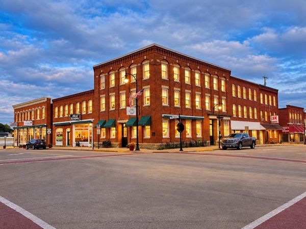 100 N Madison Street, Lancaster, WI 53813