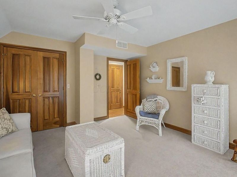 637 King Beach Drive, Howard, OH 43028 Photo 19