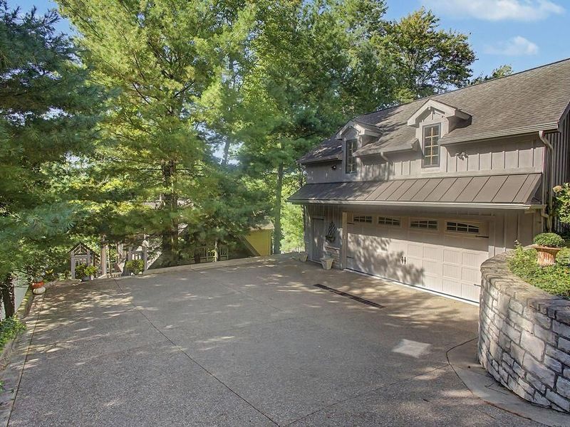 637 King Beach Drive, Howard, OH 43028 Photo 57