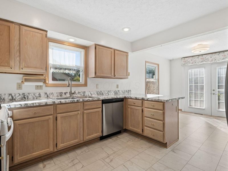 7679 Finbarr Court, Dublin, OH 43017 Photo 14