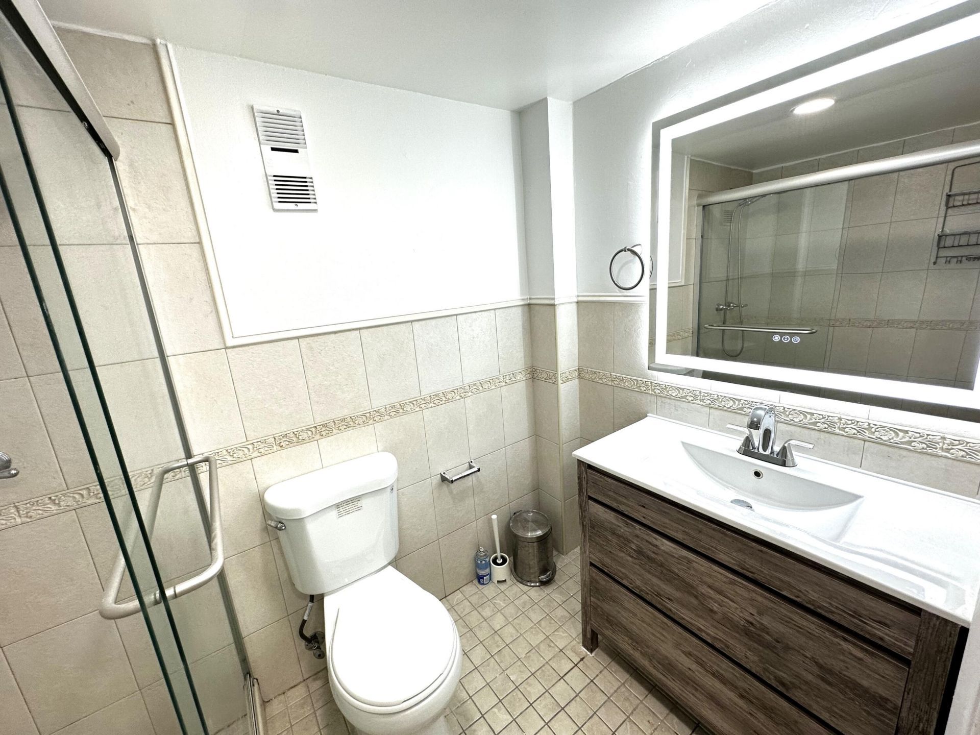 5050 NW 7th Street, Unit 602, Miami, FL 33126 Photo