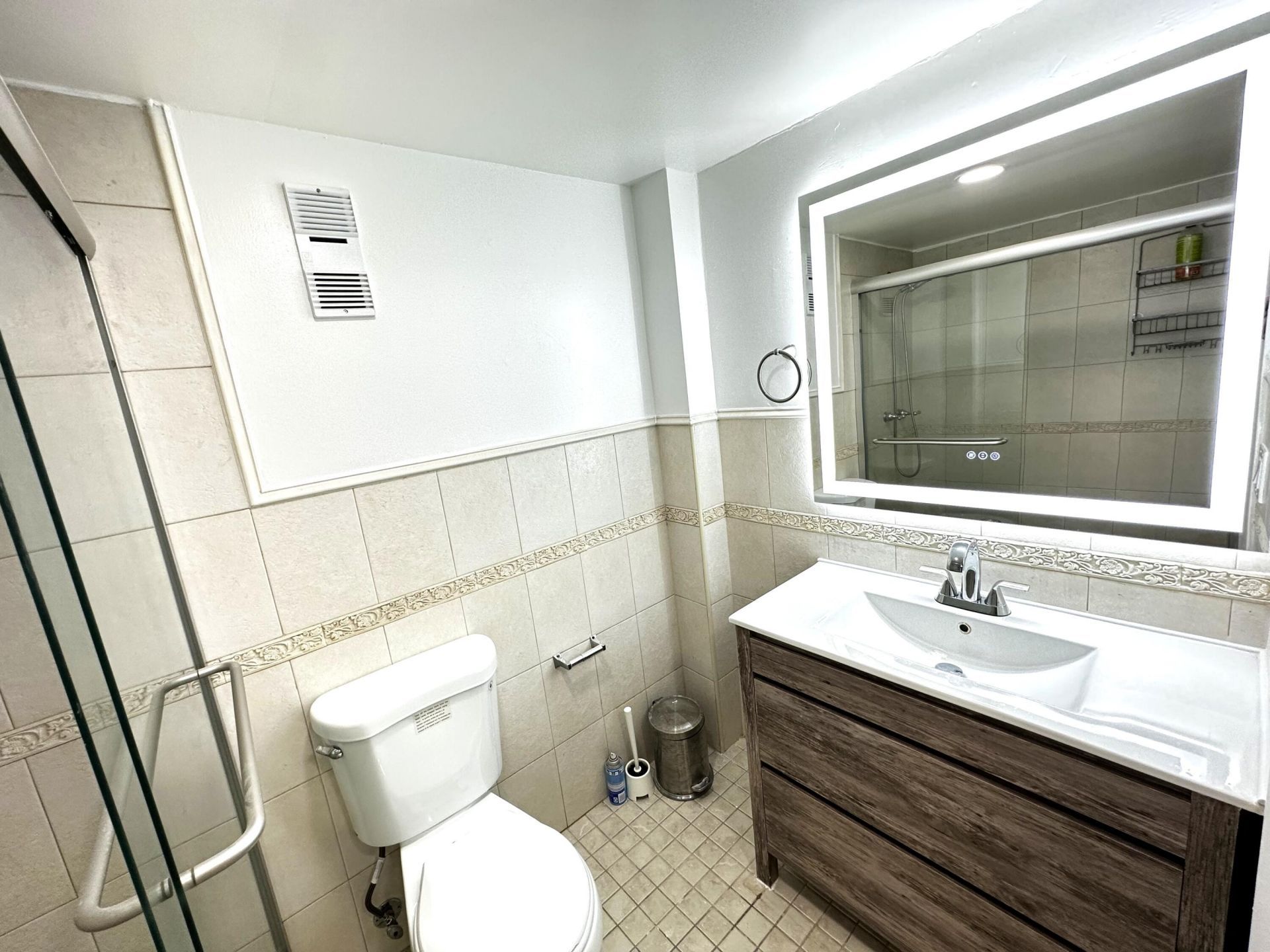 5050 NW 7th Street, Unit 602, Miami, FL 33126 Photo