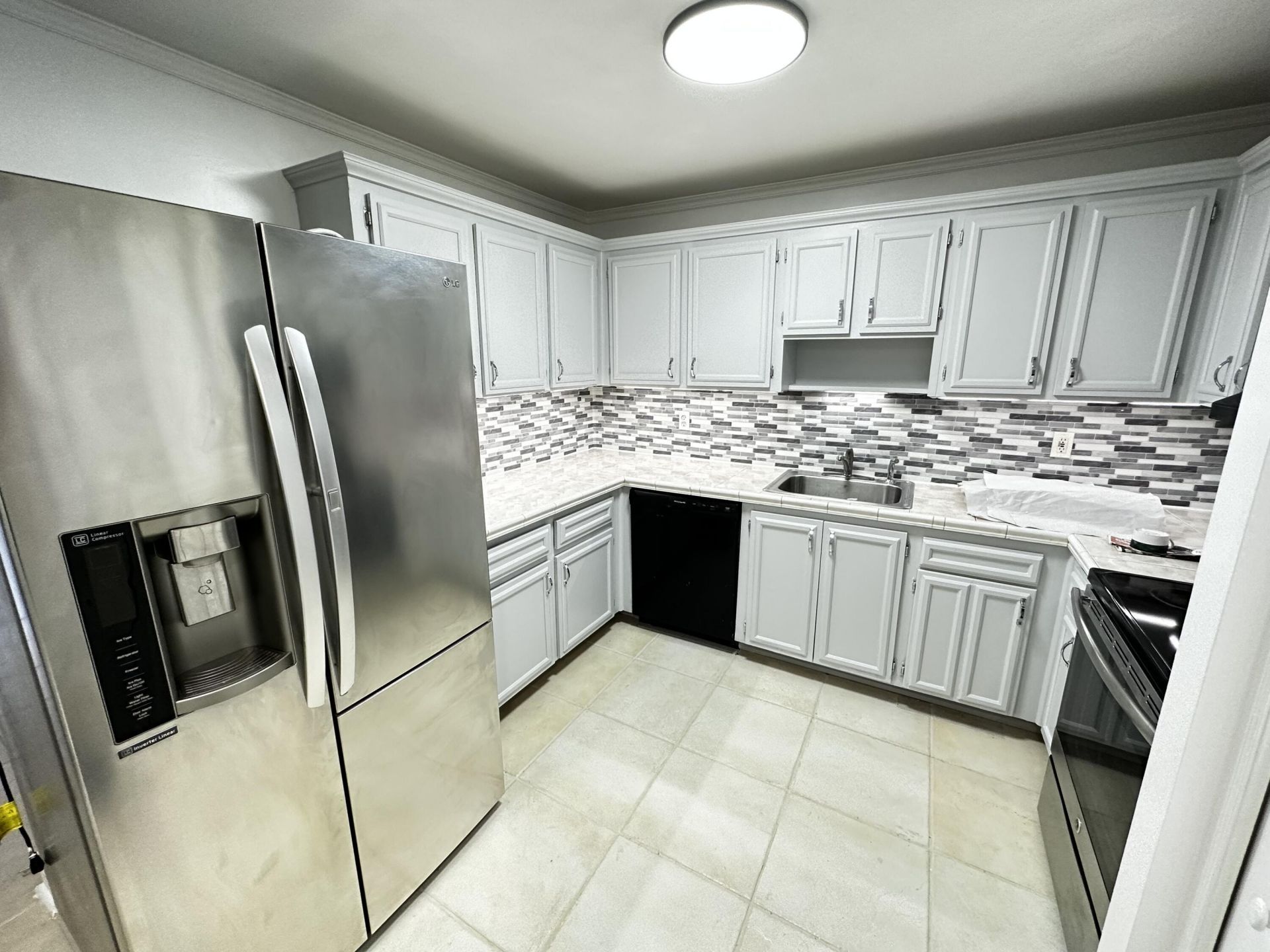 5050 NW 7th Street, Unit 602, Miami, FL 33126 Photo