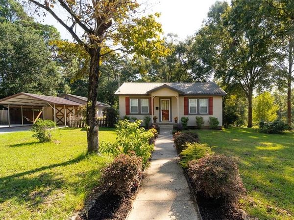 202 Forest Street, Chickasaw, AL 36611